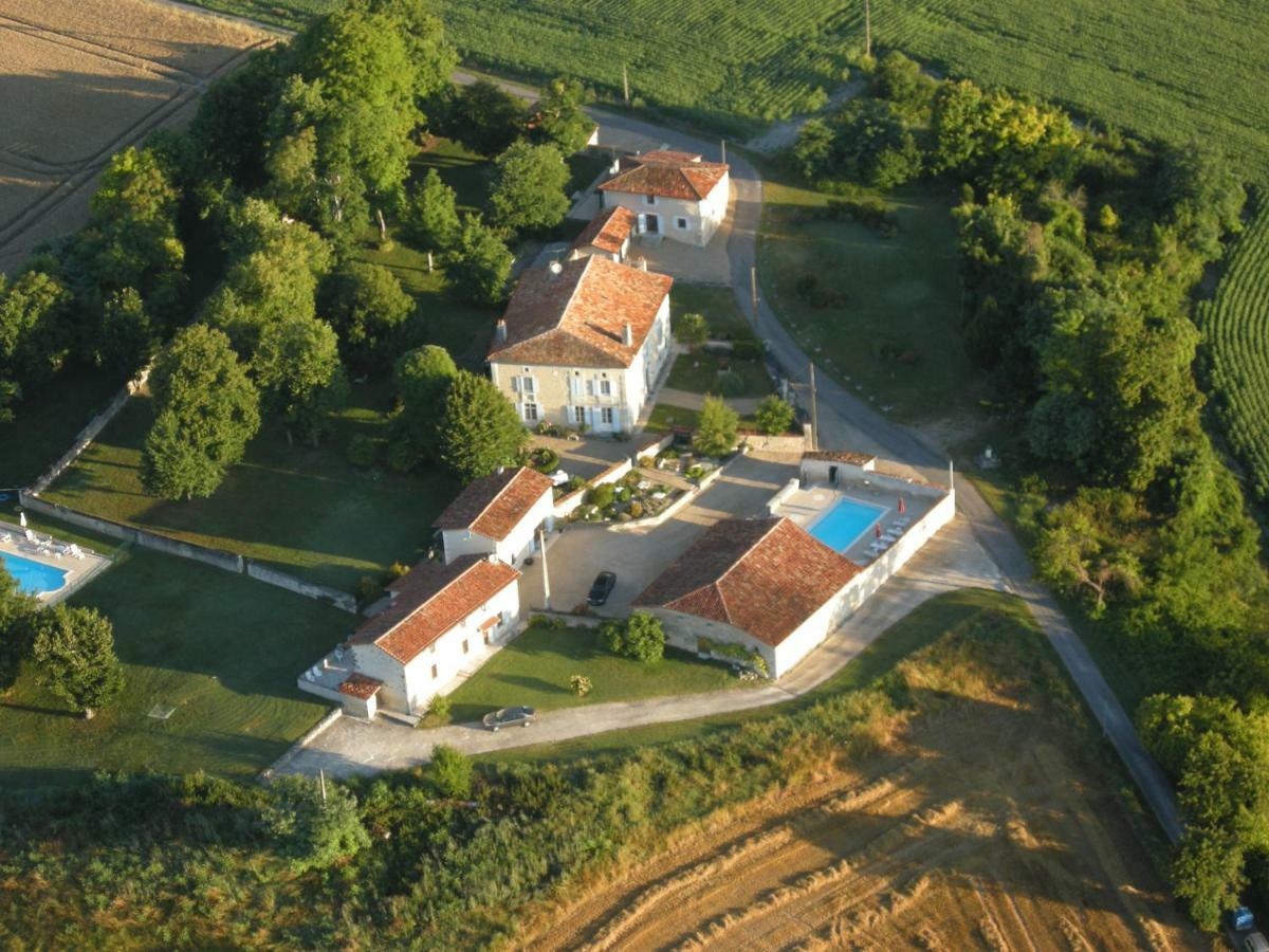 فيلا Langlade Estate Montboyer المظهر الخارجي الصورة