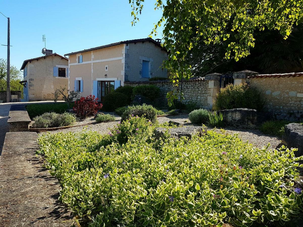 فيلا Langlade Estate Montboyer المظهر الخارجي الصورة